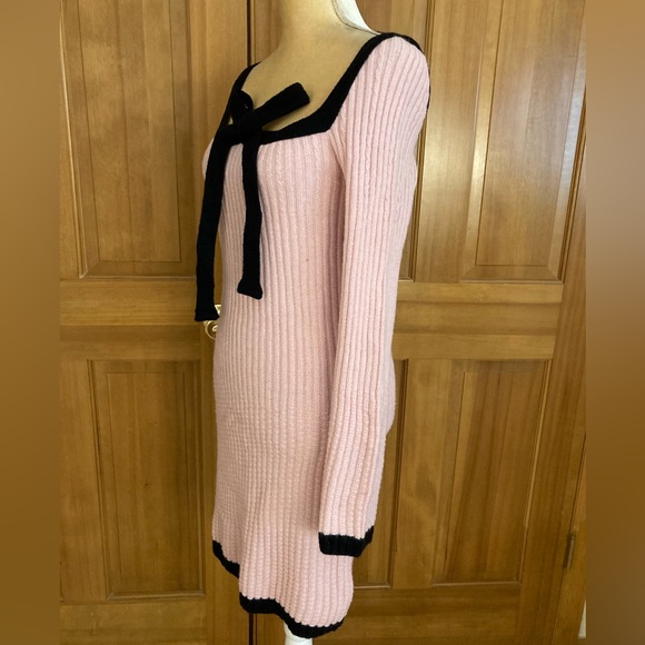 Elegant Bow Ribbon Sweater Dress. - Picture 6 of 16